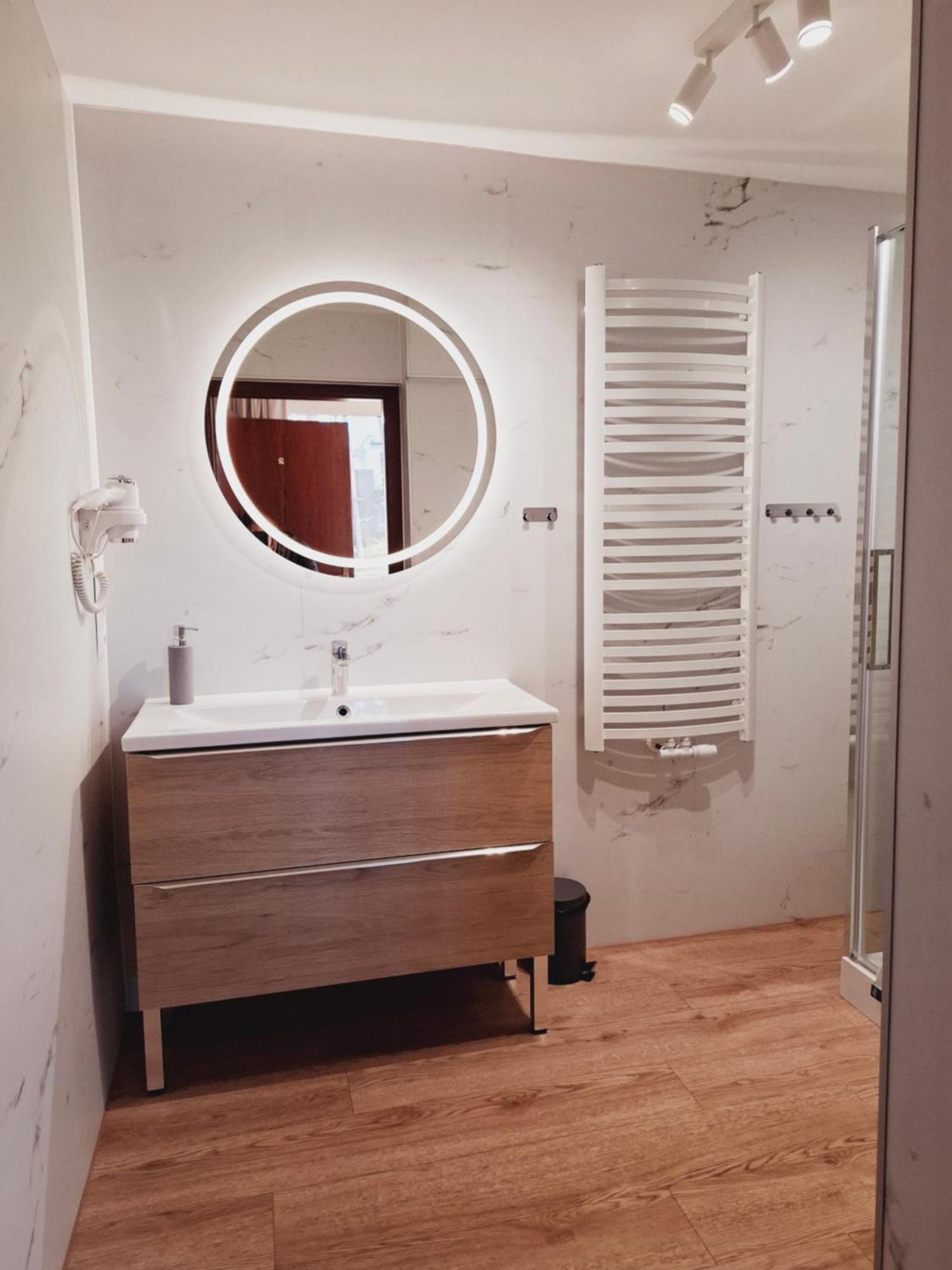 Hotel Wodnik Turawa Exteriér fotografie