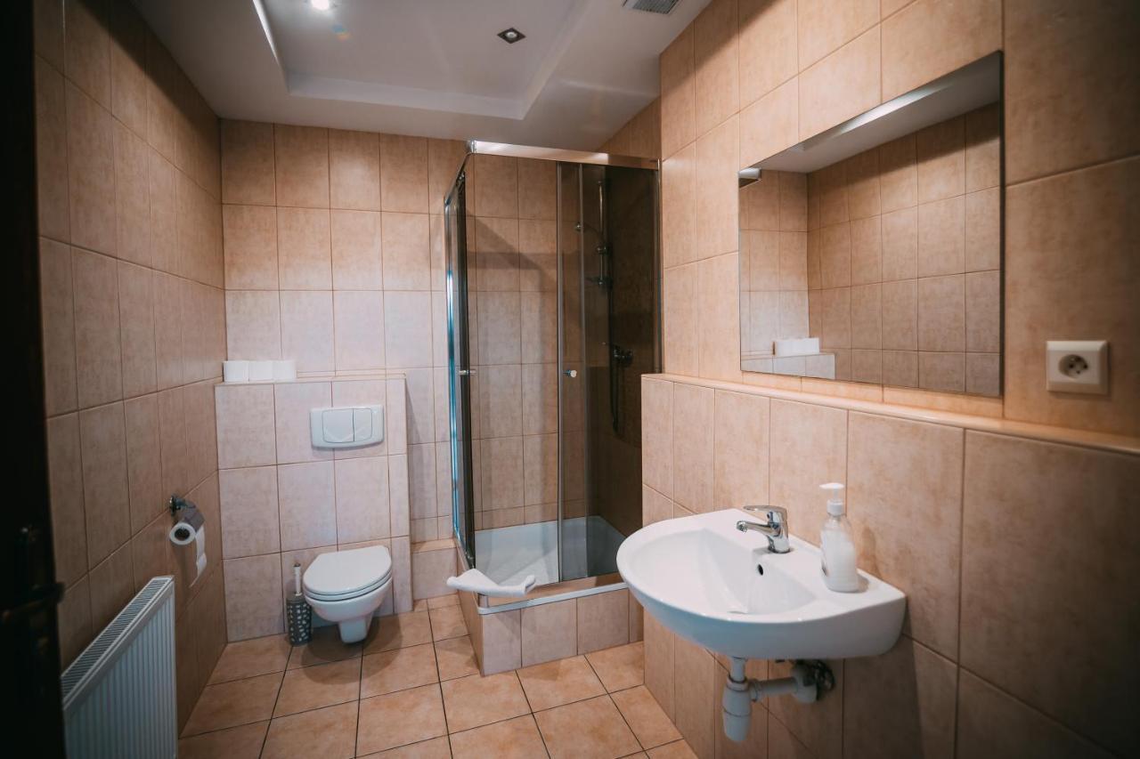 Hotel Wodnik Turawa Exteriér fotografie