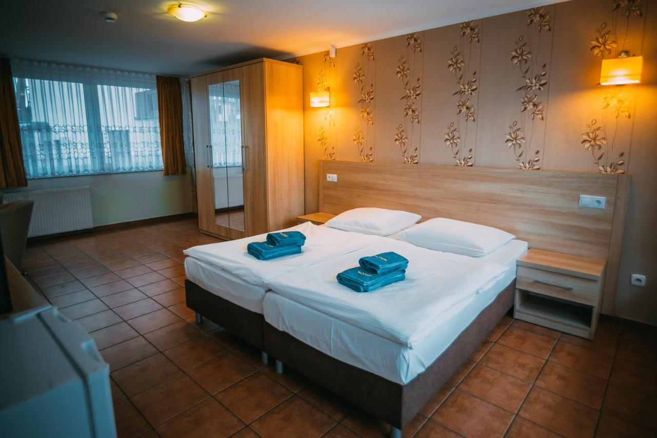 Hotel Wodnik Turawa Exteriér fotografie